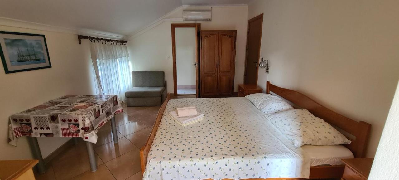 Apartments By The Sea Orebic, Peljesac - 16648 Exteriör bild